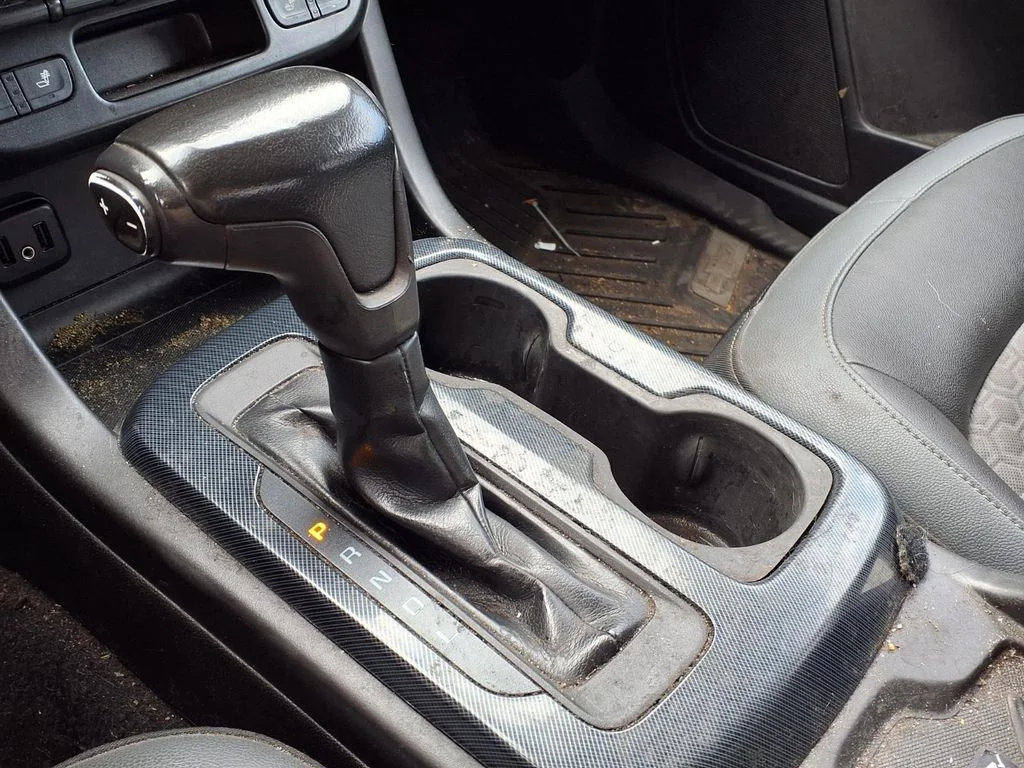 Used 2019 Red Chevrolet Z71 image 23