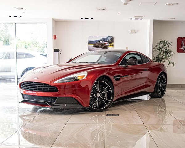 2014 Aston Martin Vanquish V12