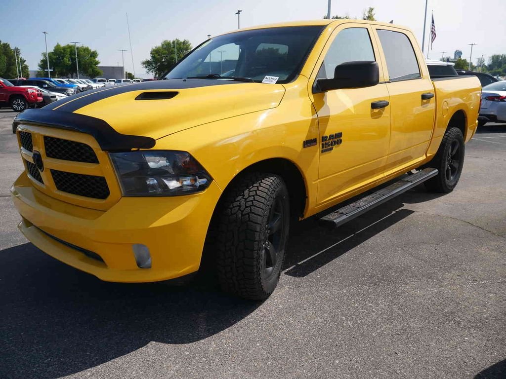 Used 2019 Yellow Ram Express image 4