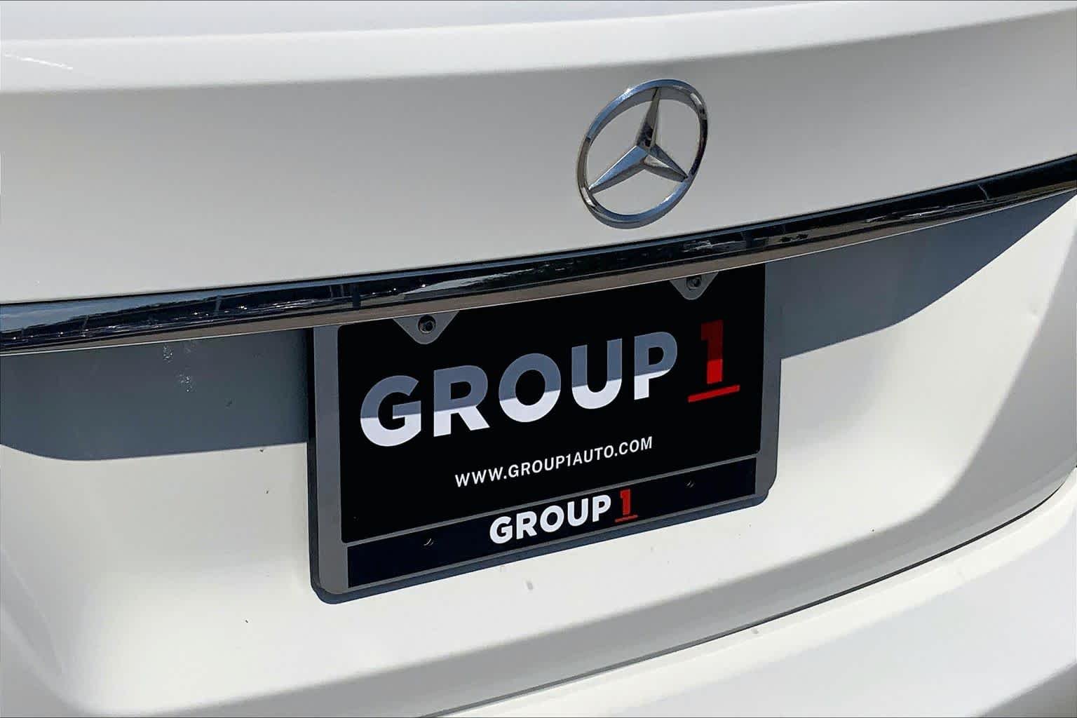 Used 2012 Arctic White Mercedes-Benz C 250 Luxury image 29
