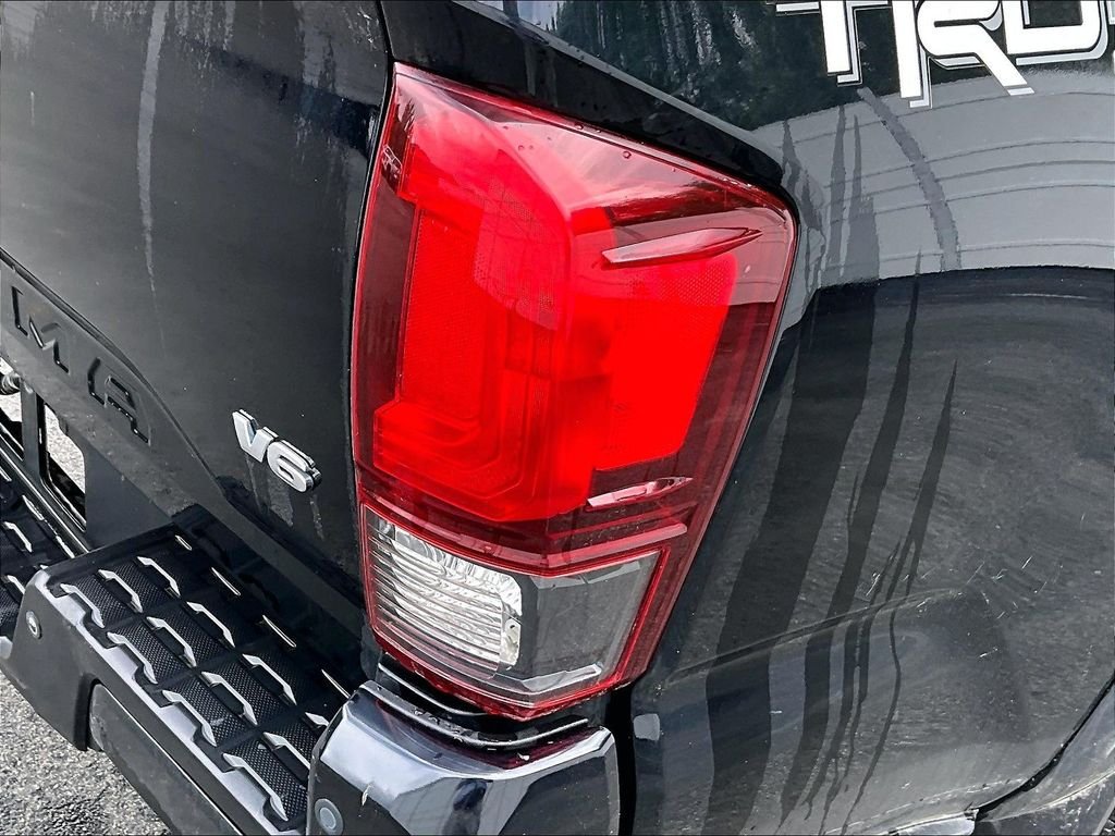 Used 2019 Midnight Black Metallic Toyota TRD Off-Road 4x4 image 32