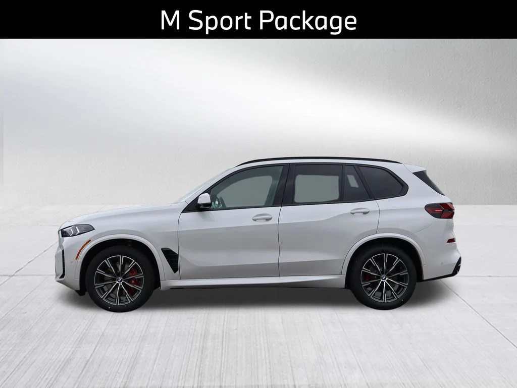New 2026 White BMW xDrive40i image 6