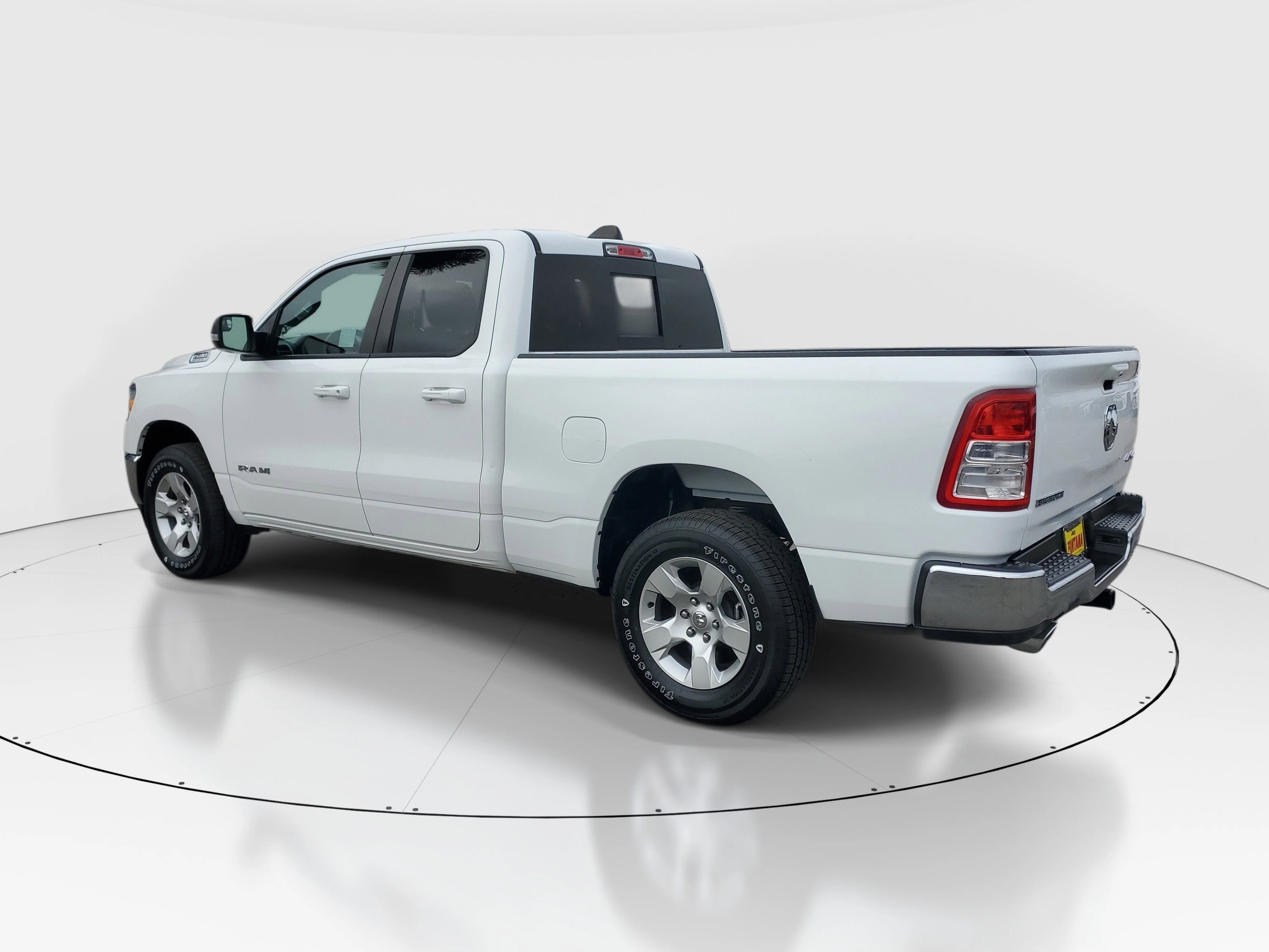 Certified Used 2022 White Ram Big Horn/Lone Star image 3