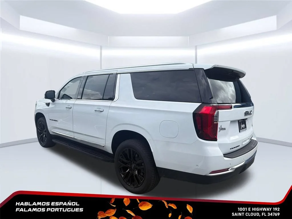 New 2026 Summit White GMC Elevation image 3