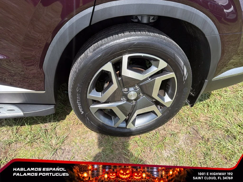 Used 2024  Hyundai SEL 8P image 11