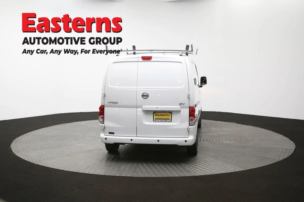 Used 2021 White Nissan SV image 37
