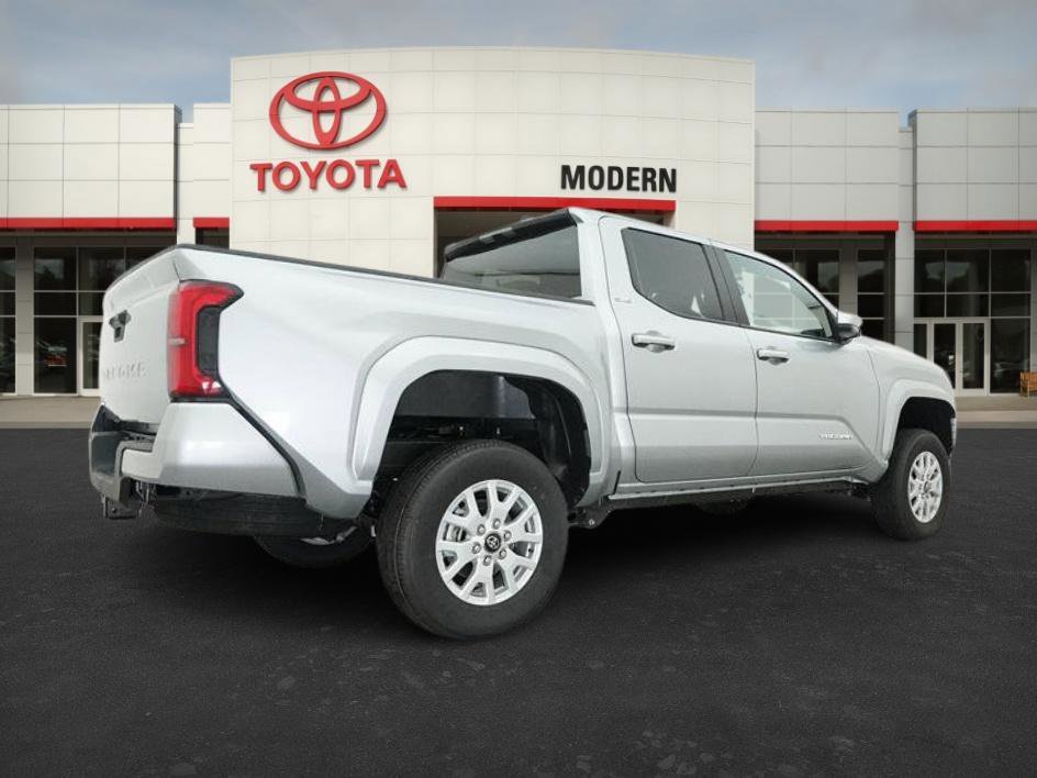 2025 Toyota Tacoma SR5 - Photo 6