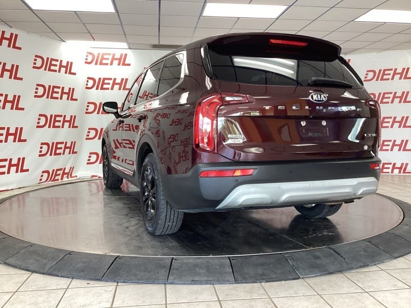 Used 2020 Purple Kia LX image 5