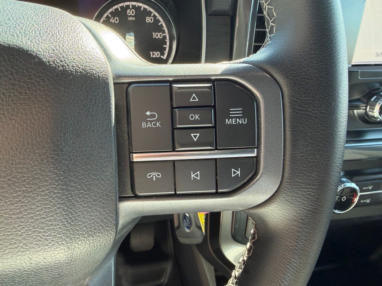 Used 2023 White Ford XLT image 17