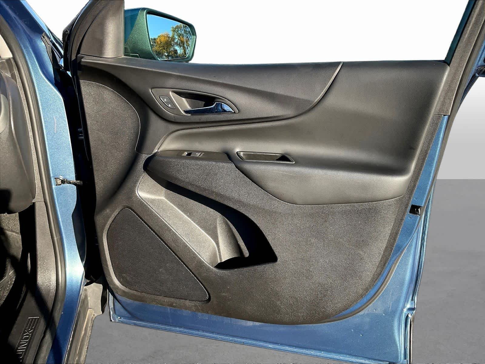 2024 Chevrolet Equinox LT - Photo 29