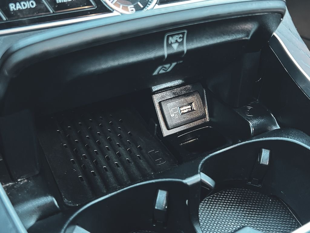 Used 2018 Black Mercedes-Benz E 300 image 25