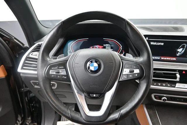Used 2023 Black BMW xDrive40i image 13
