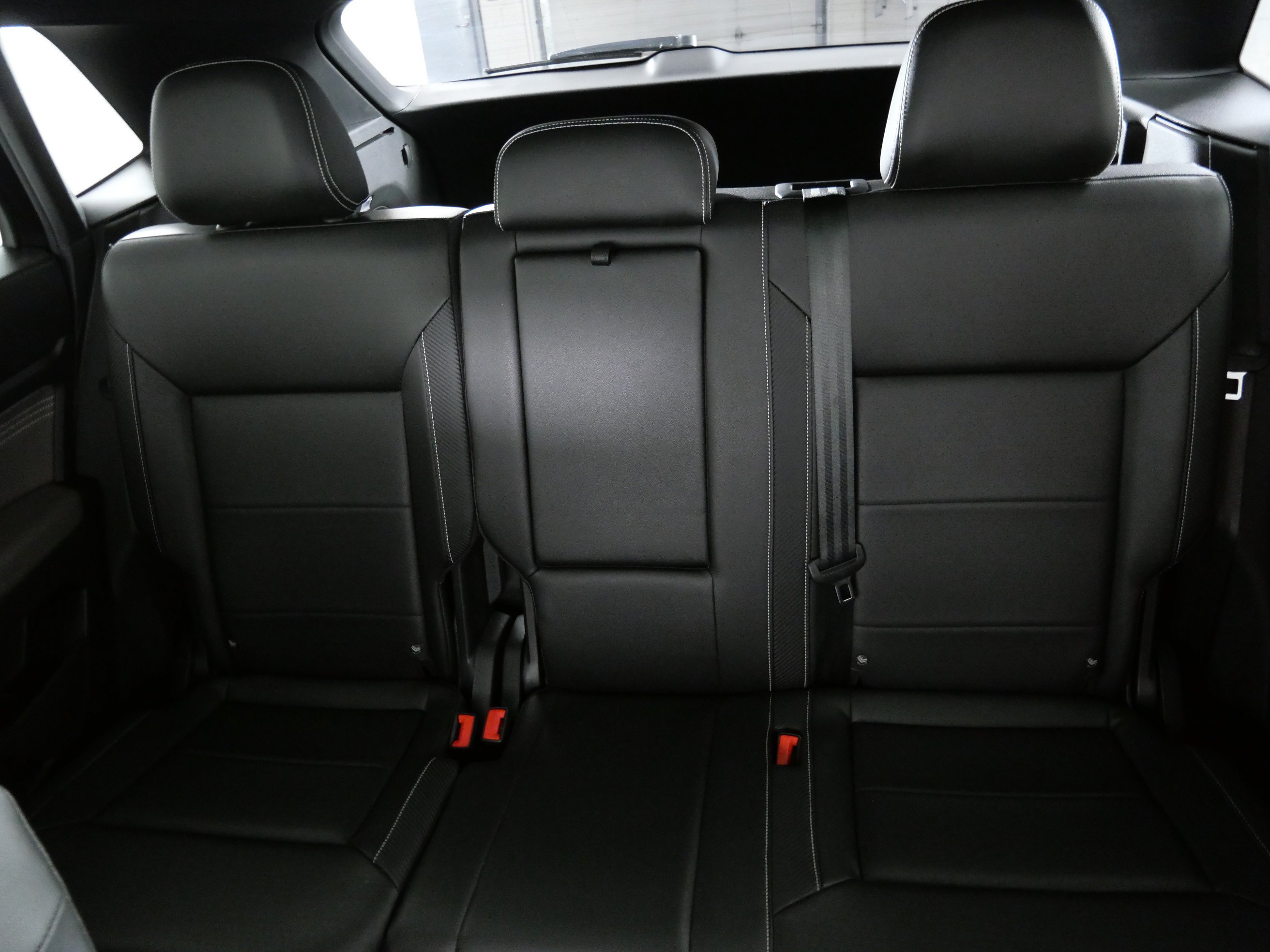 Used 2023 BLACK PEARL Volkswagen 2.0T SEL R-Line Black image 13