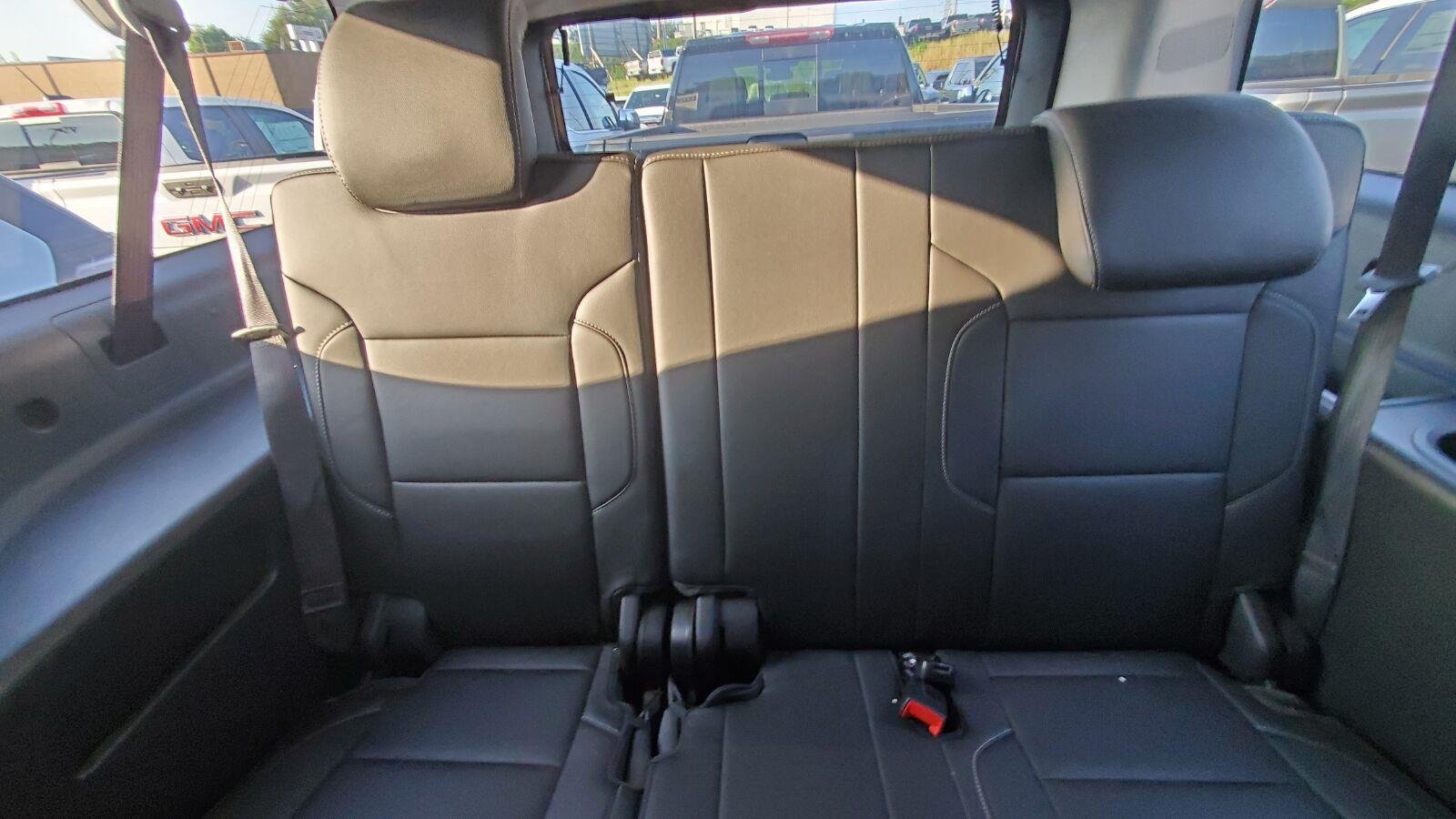 Used 2018 TUNGSTEN METALLIC Chevrolet LT image 7