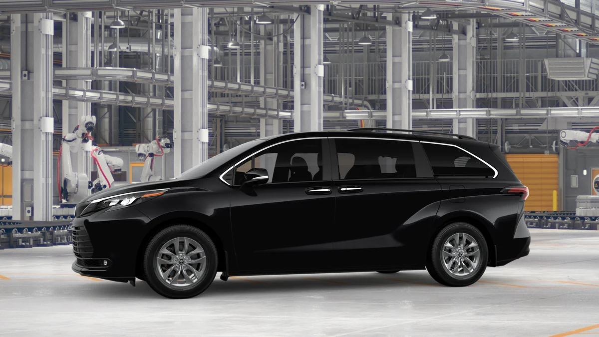New 2026 Midnight Black Metallic Toyota XLE image 3
