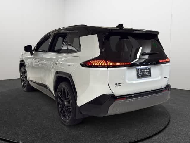 Used 2026 Wind Chill Pearl w/Black Roof Toyota XSE image 4