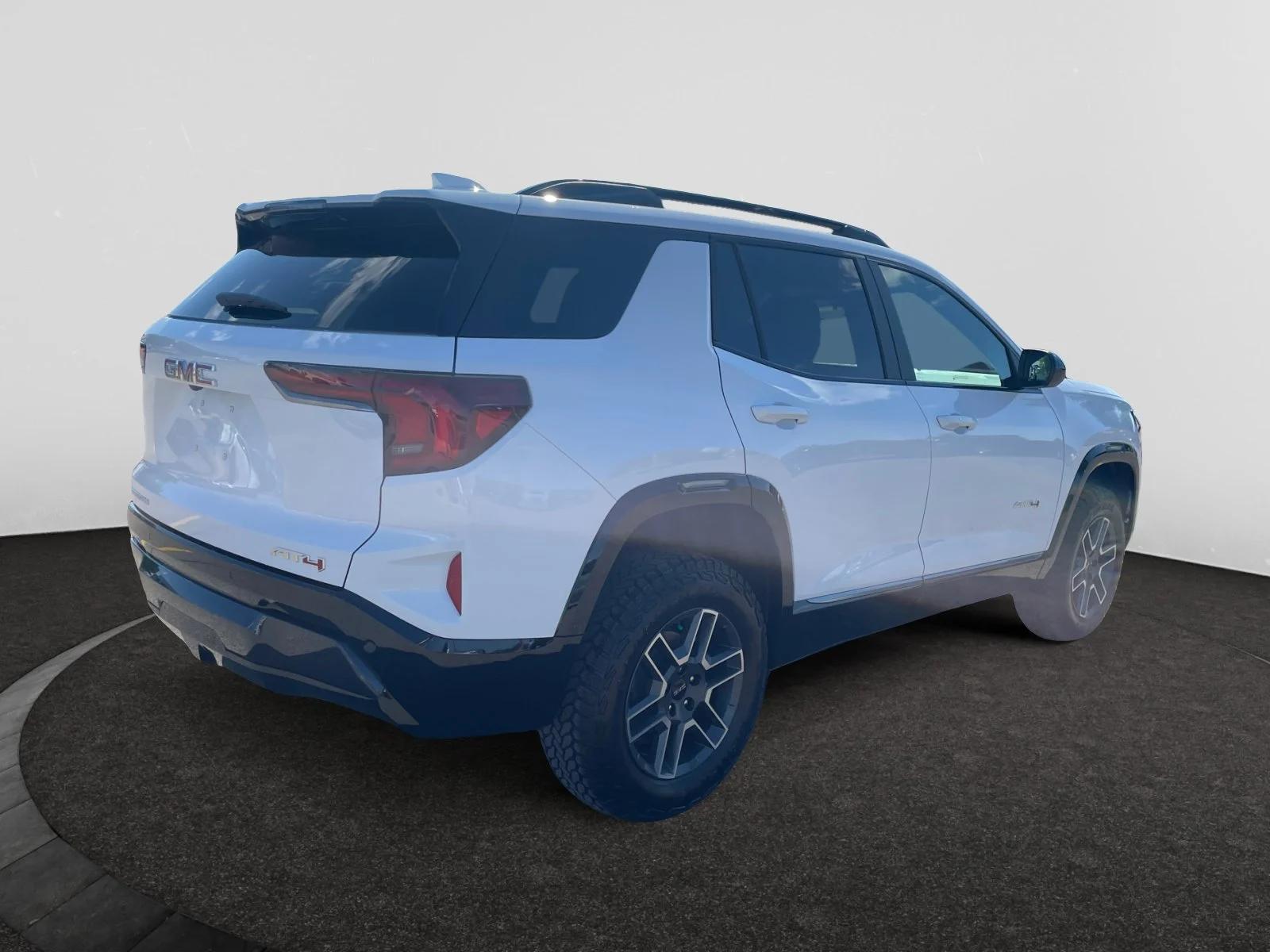 New 2027 Summit White GMC AWD AT4 image 5