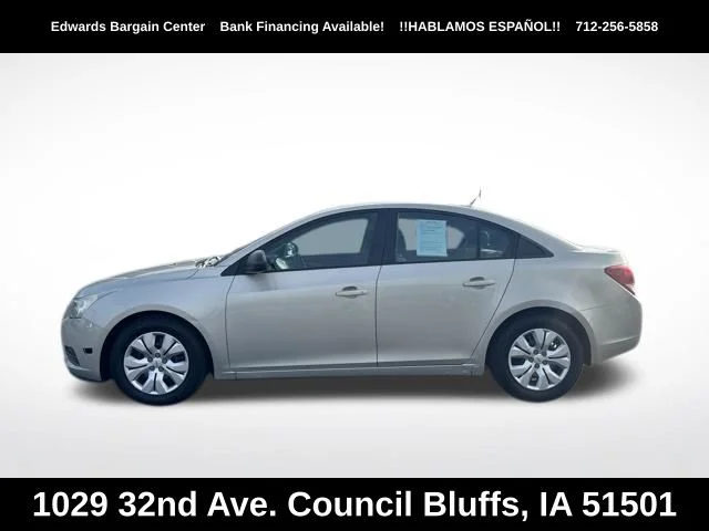 Used 2014 Gold Chevrolet LS image 4