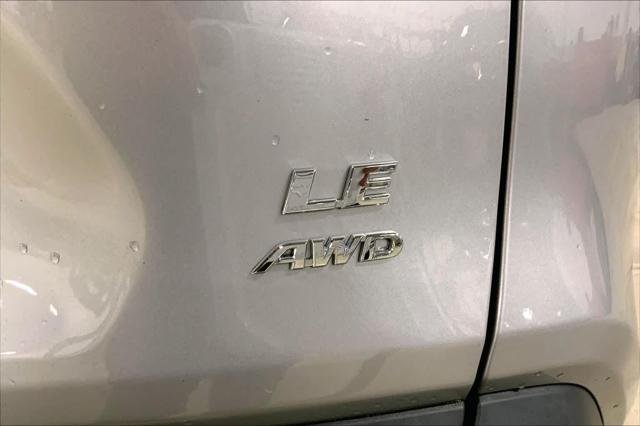 Certified Used 2023 SILVER SKY METALLIC Toyota  image 10