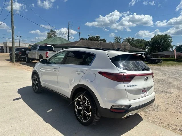 Used 2021 White Kia SX image 9