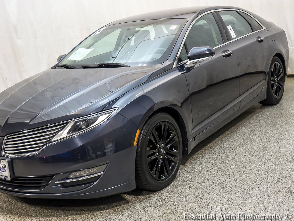 Used 2013 Quartz Metallic Lincoln Base image 4