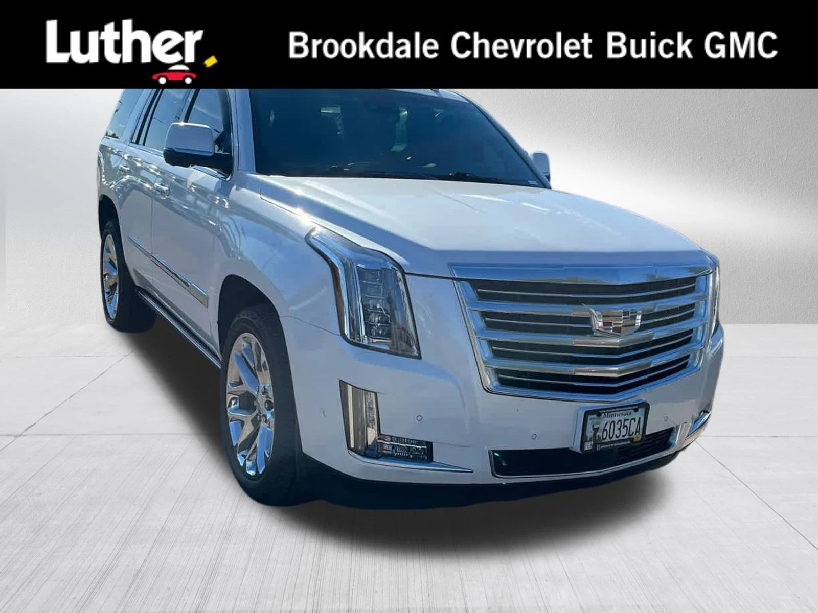 2018 Cadillac Escalade AWD Platinum's photo