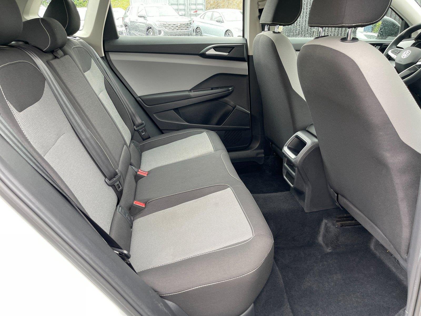 Used 2022 Pure White Volkswagen S image 35