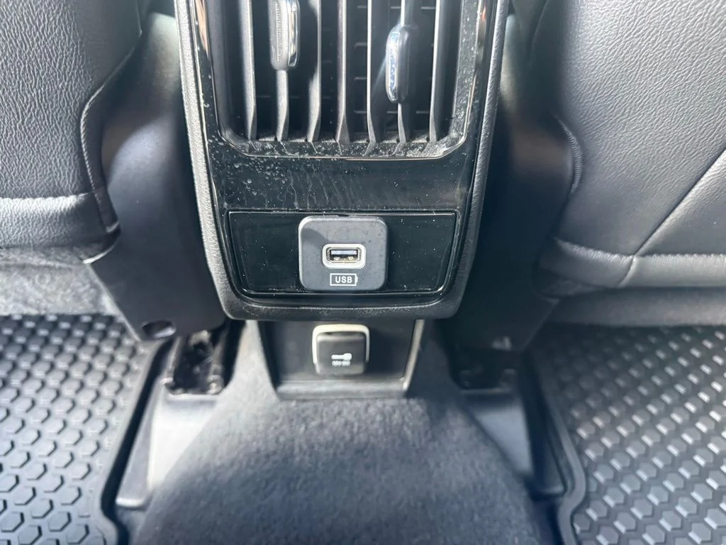 Used 2024 Black Jeep Trailhawk image 38