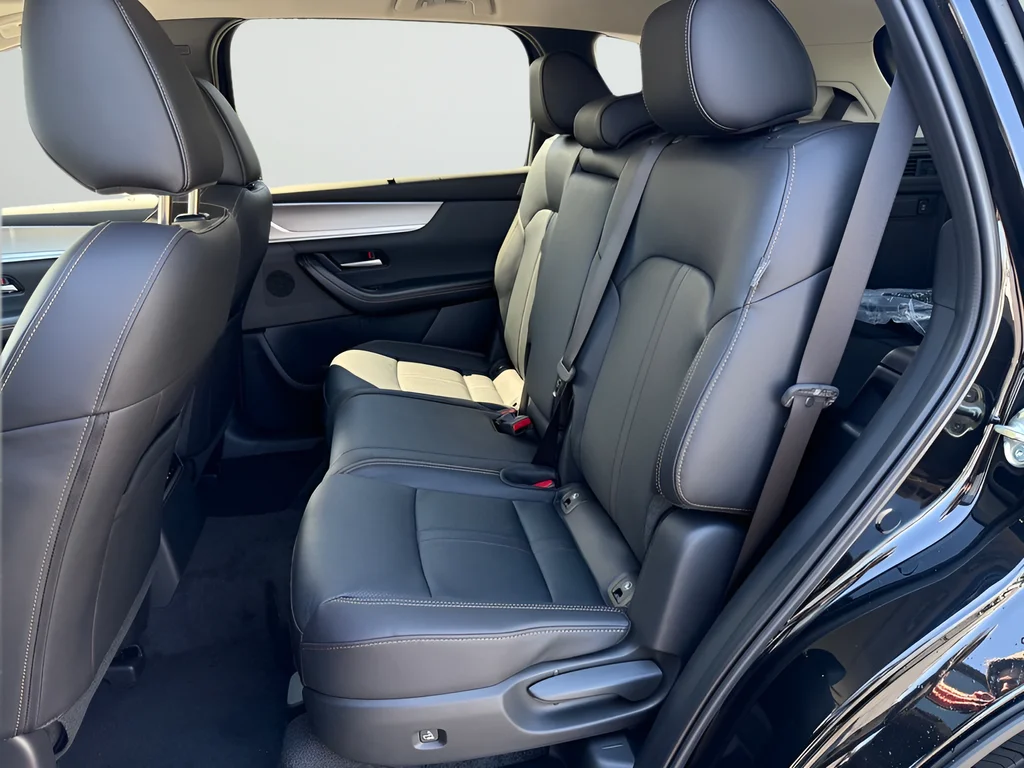New 2026 Black Mazda 3.3 Turbo Premium image 22