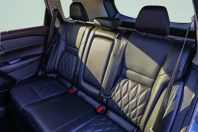 Certified Used 2023 Gray Nissan Platinum image 21