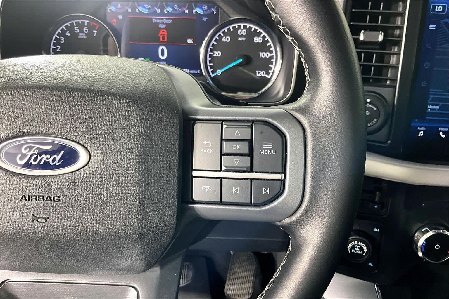 Used 2023 Area 51/Agate Black Ford XLT image 24