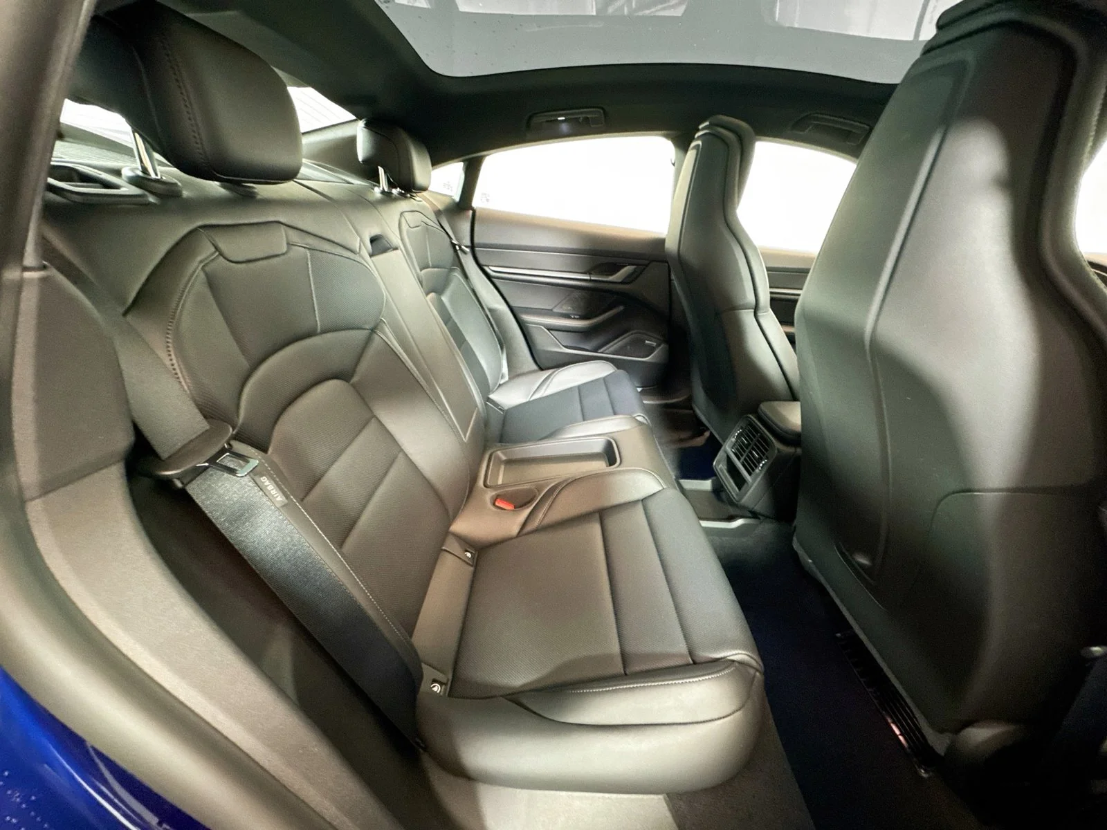 New 2026 Gentian Blue Metallic Porsche  image 23