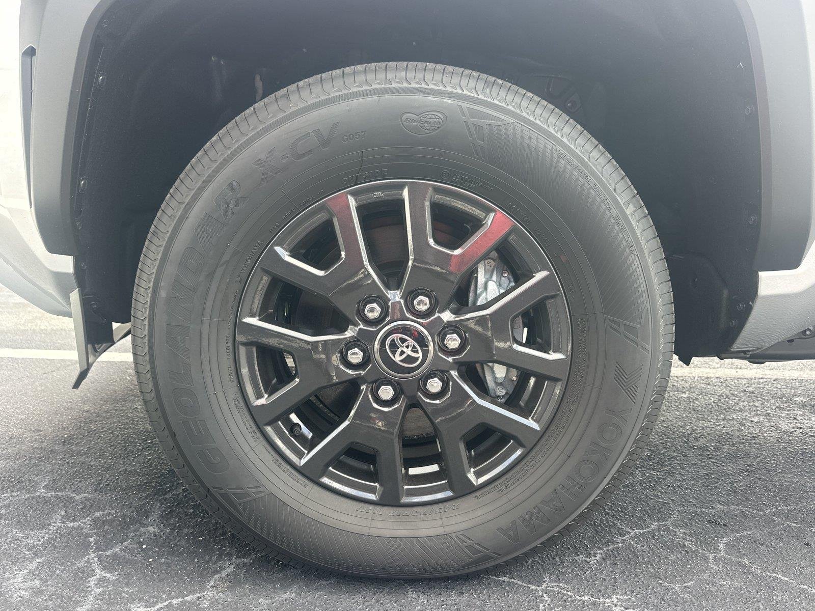 Used 2026 Cutting Edge Toyota SR5 image 24