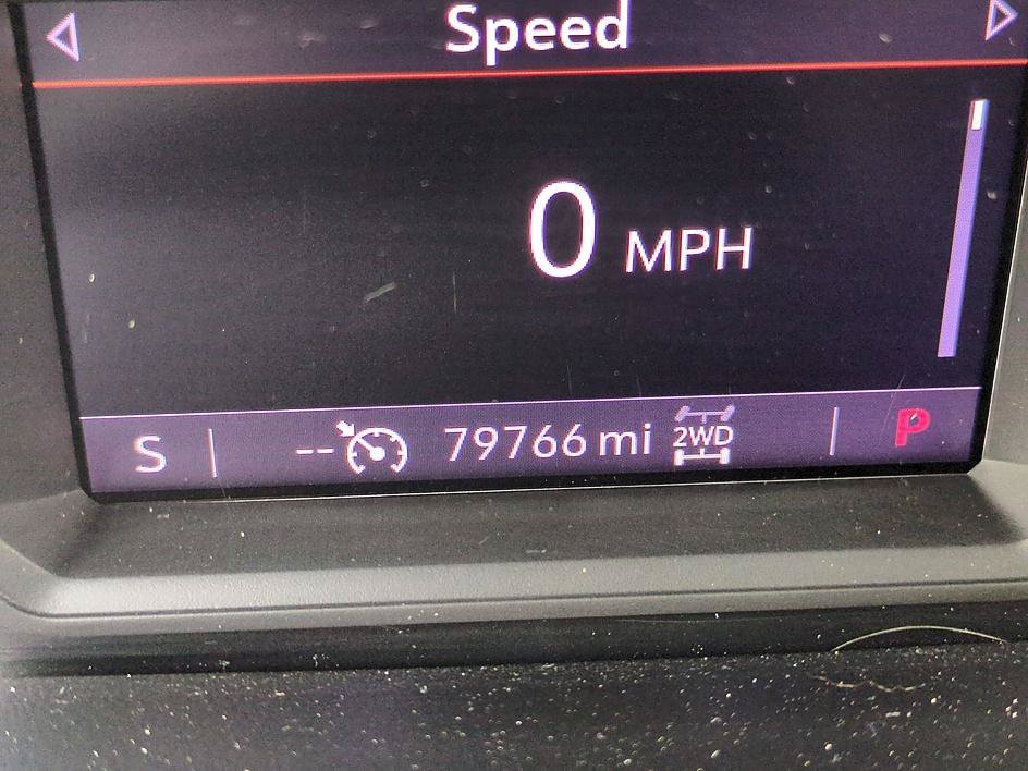 Used 2020 Red Quartz Tintcoat GMC SLE image 19