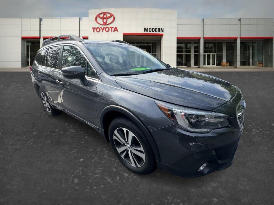 Used 2019 Magnetite Gray Metallic Subaru Limited image 9