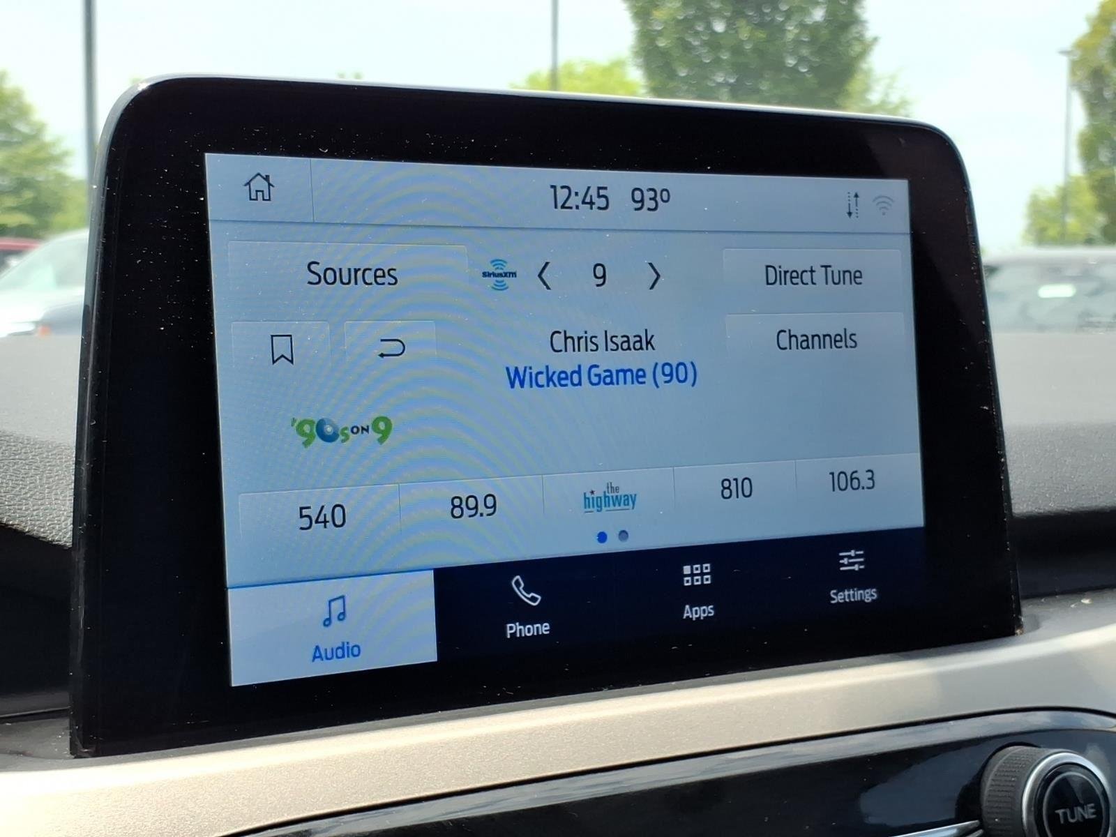 Used 2020 Magnetic Ford SE image 21