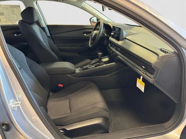 New 2026 Silver Honda SE image 16