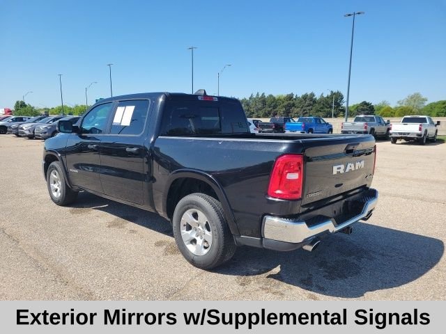 Used 2025 Diamond Black Ram Big Horn/Lone Star image 24
