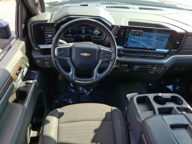 Used 2025 Black Chevrolet LT image 12