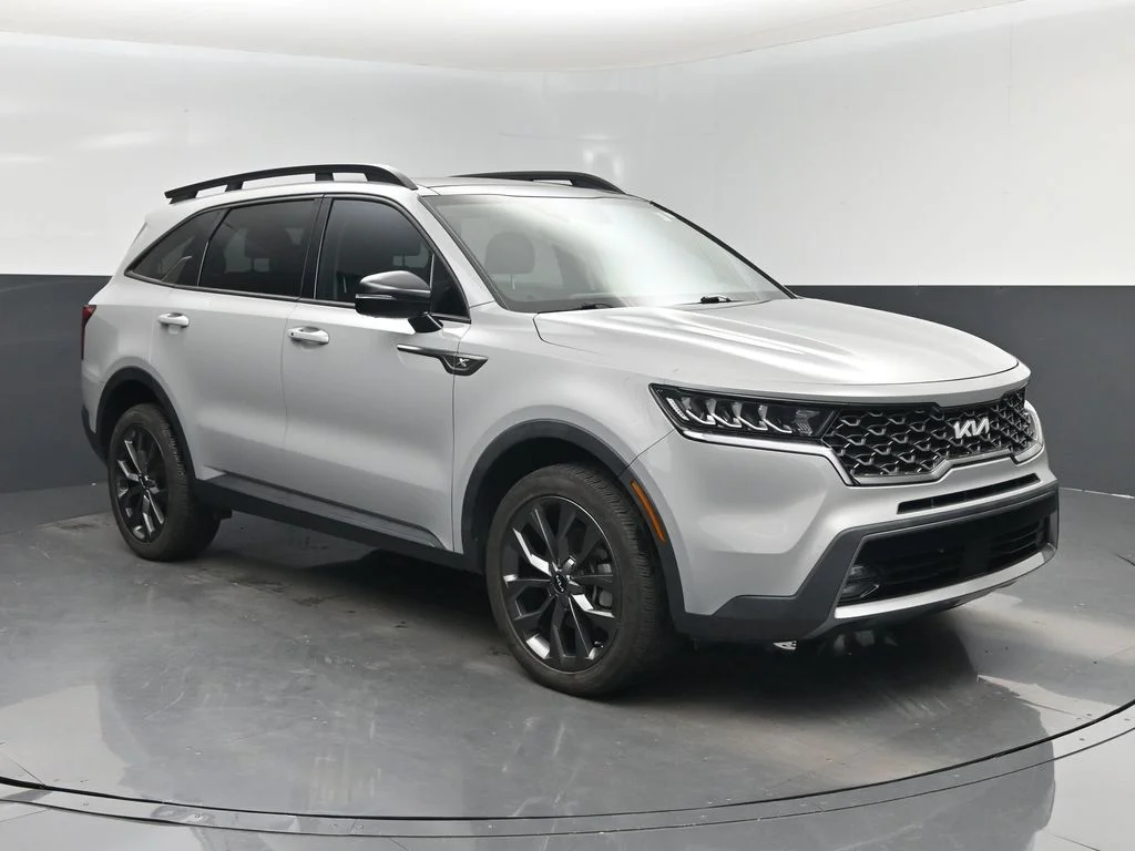 Certified Used 2022 Gray Kia X-Line EX image 1