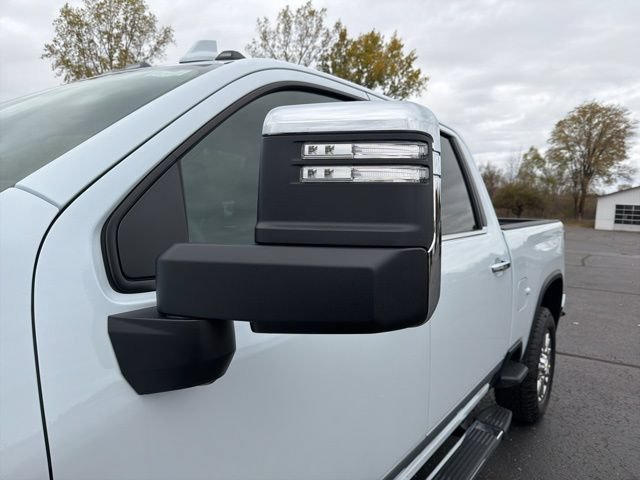 2026 Chevrolet Silverado 2500 HD High Country - Photo 17