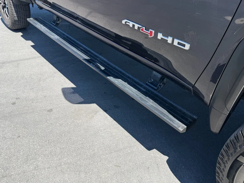 Used 2024 Titanium Rush Metallic GMC AT4 image 27