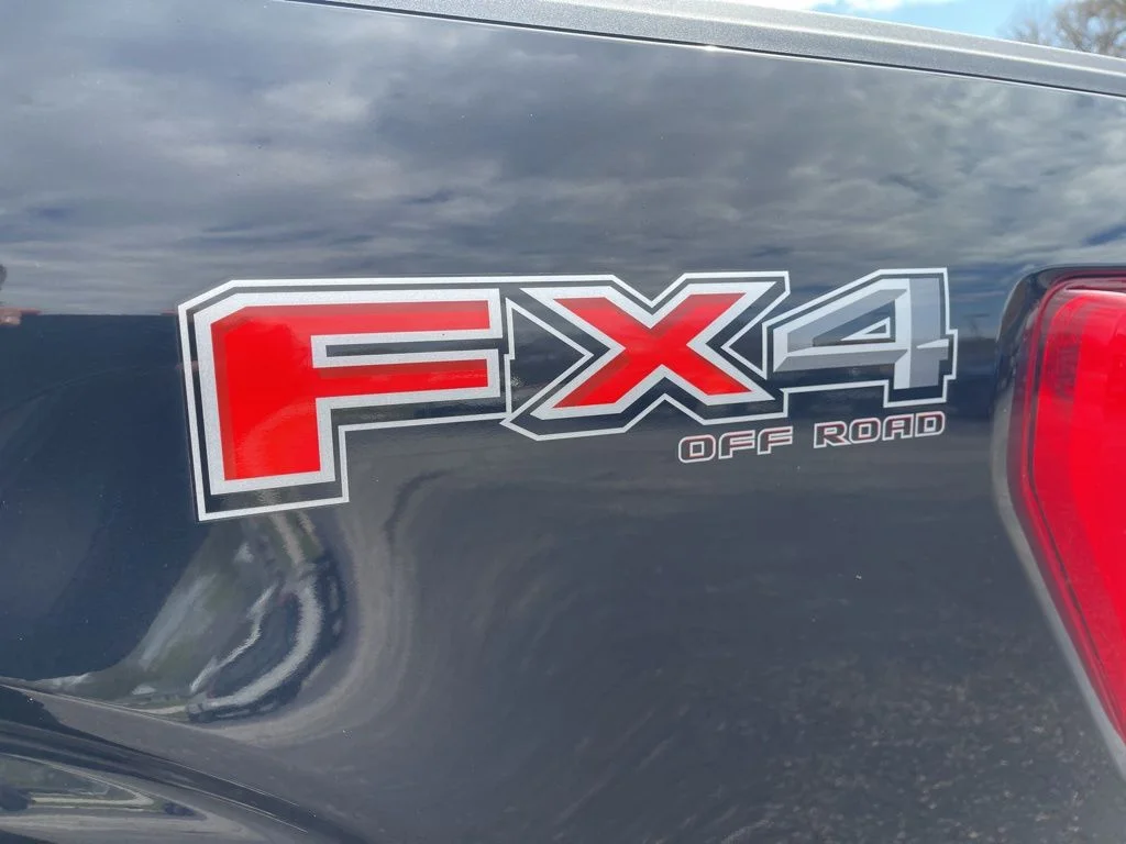 Used 2022 Black Ford Lariat image 14