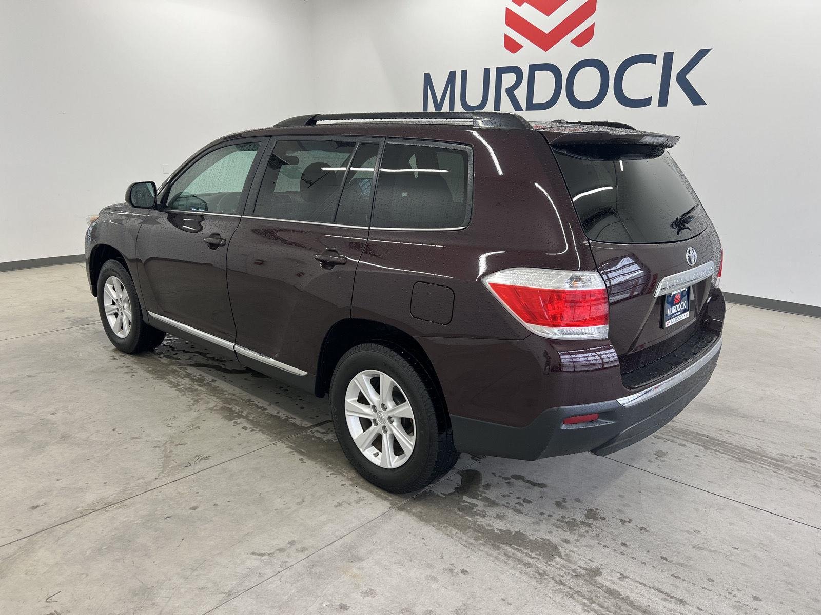 Used 2011 Sizzling Crimson Mica Toyota Base image 2