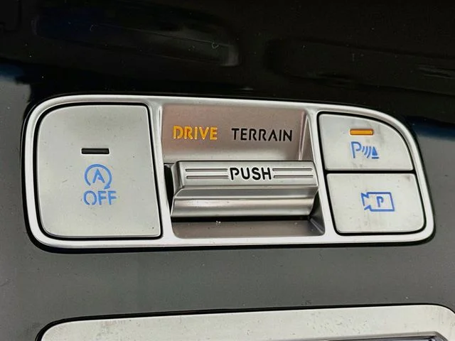 New 2027 Genesis GV70 2.5T