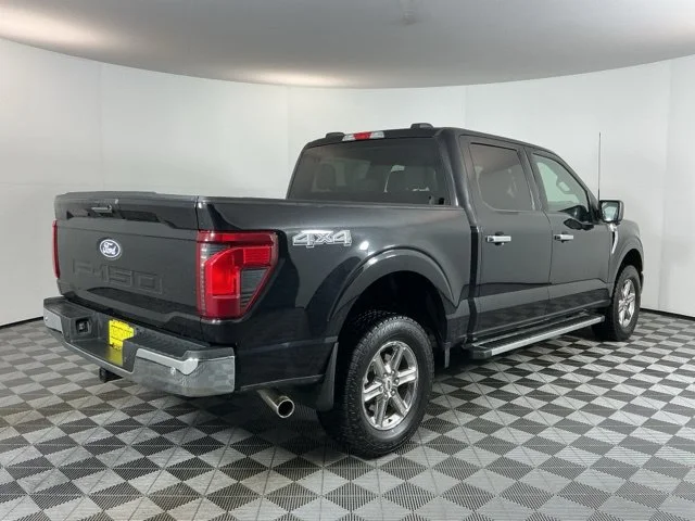 Used 2024 Agate Black Metallic Ford XLT image 4