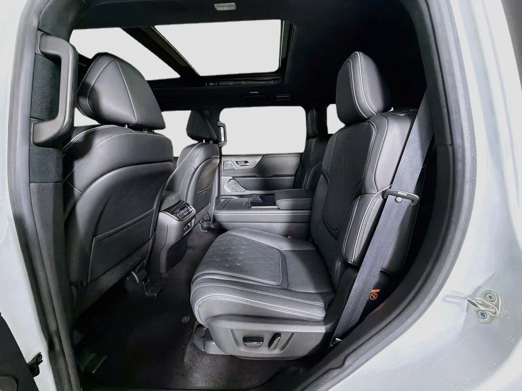 Used 2025 Black INFINITI AUTOGRAPH image 26