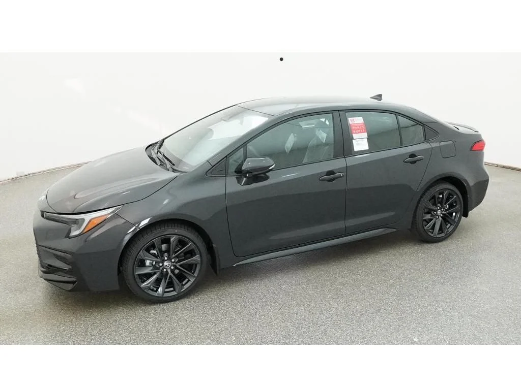 Used 2026  Toyota SE image 2