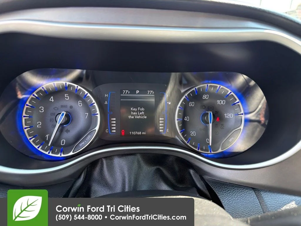 Used 2020 Bright White Clearcoat Chrysler Touring L image 2