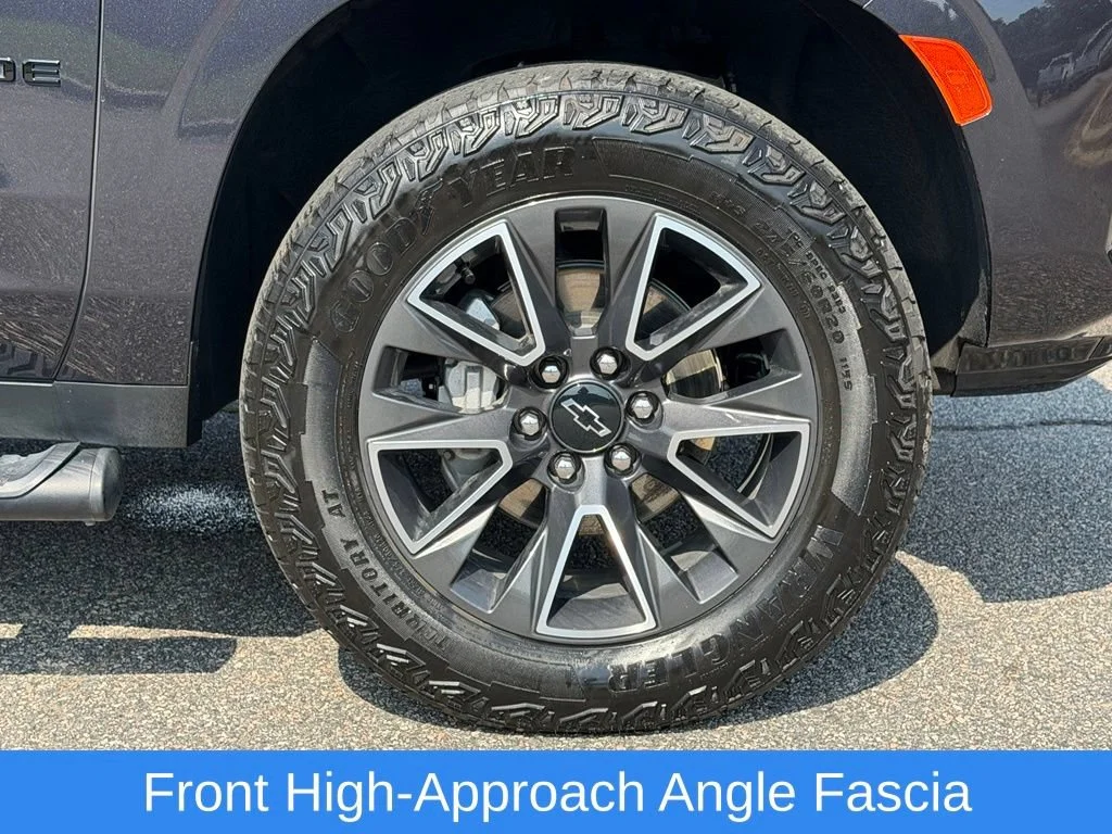 Used 2023 Dark Ash Metallic Chevrolet Z71 image 34